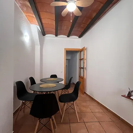 Homestay Casa Cardona *