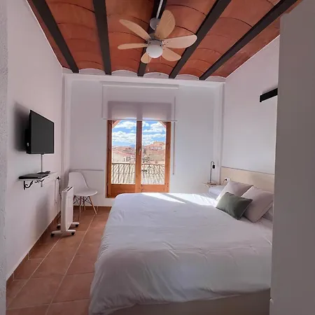 Casa Cardona Homestay *